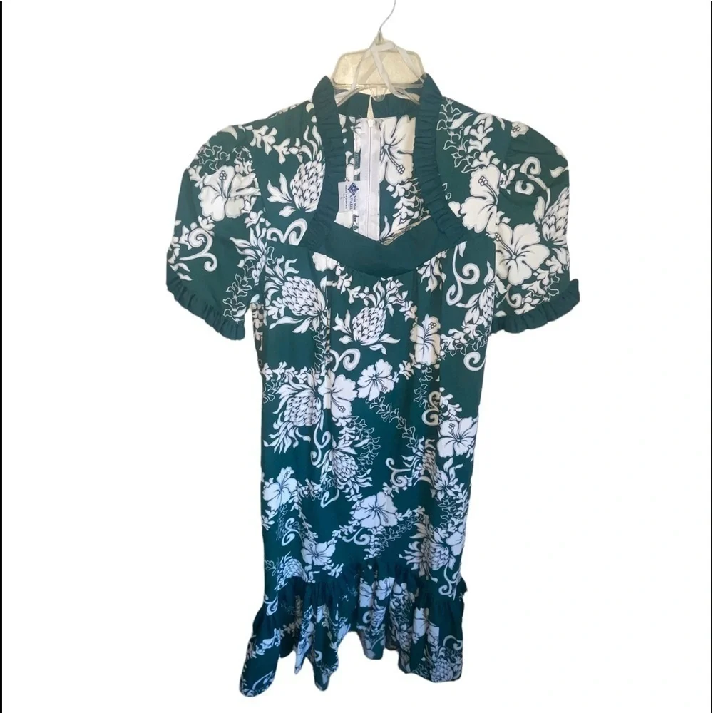 🌻 NWOT- Muu’ Muu’ made in Hawaii. Size Large - Picture 4 of 9